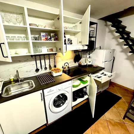 Machiavelli House Апартаменты *