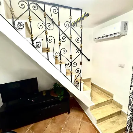 Апартаменты Machiavelli House