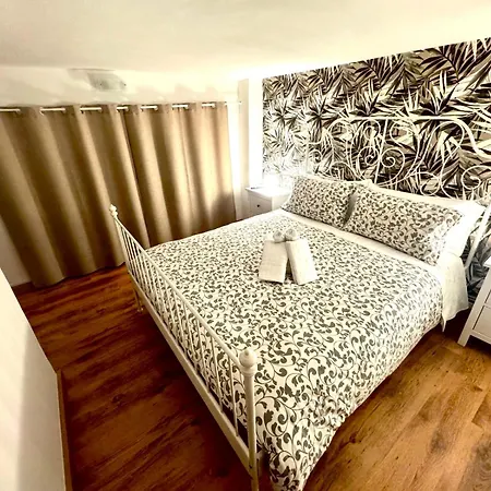 Апартаменты Machiavelli House