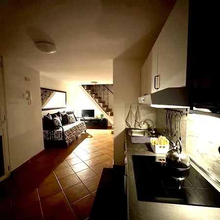 Machiavelli House * Roma