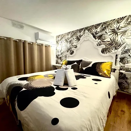 Machiavelli House Рим